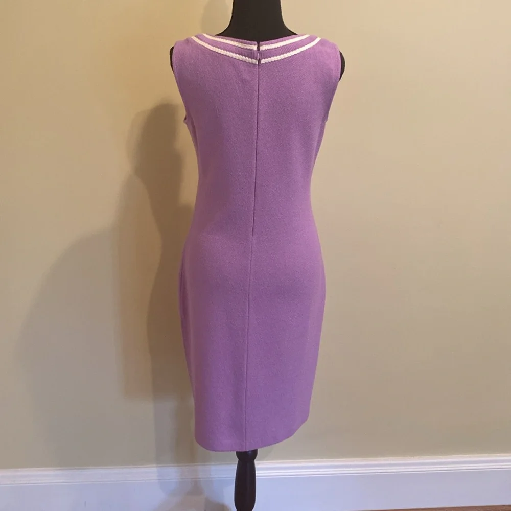 St John Lilac knit sheath dress size 6. Worn once. - Picture 3 of 12